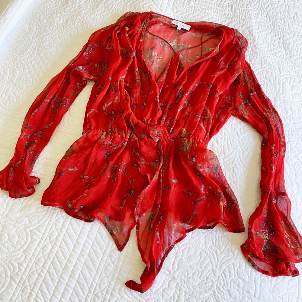 ❌ TRADED ❌ IRO blouse - Picture 1 of 3